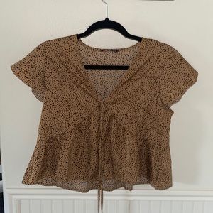 Spotted tie front shirt